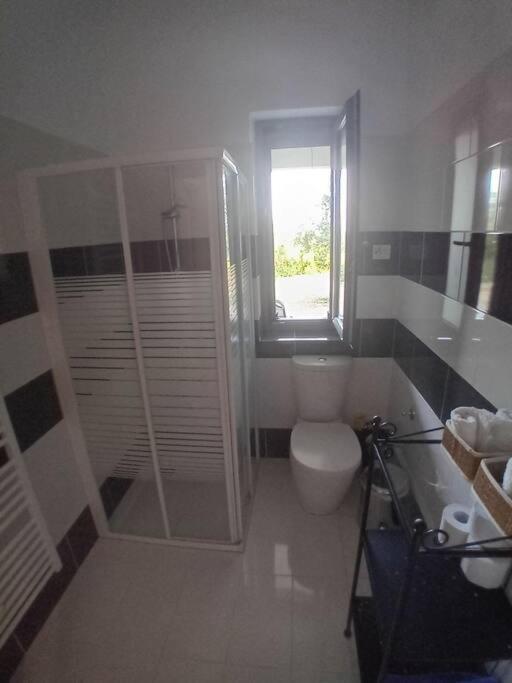 Sofia'S Summer House โคโรนิ ภายนอก รูปภาพ