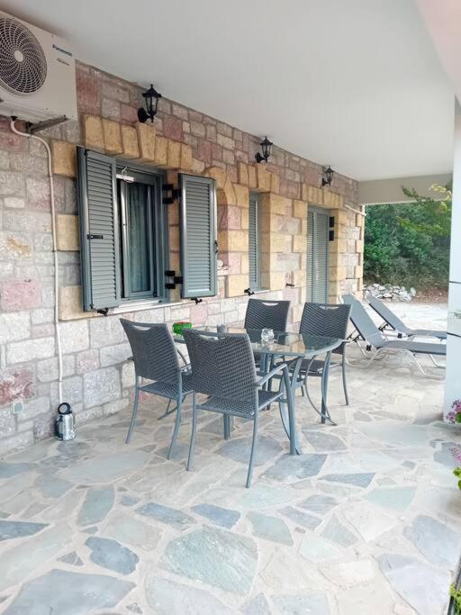 Sofia'S Summer House โคโรนิ ภายนอก รูปภาพ